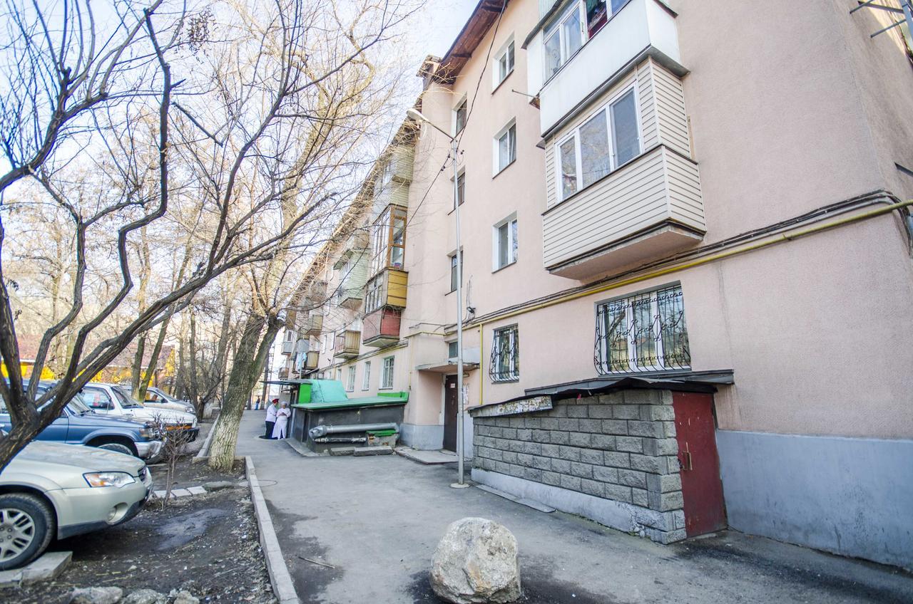 Ferienwohnung Золотой Квадрат Шевченко 75 Almaty Exterior foto