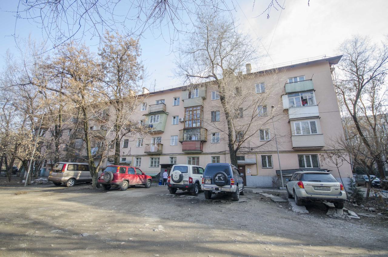 Ferienwohnung Золотой Квадрат Шевченко 75 Almaty Exterior foto