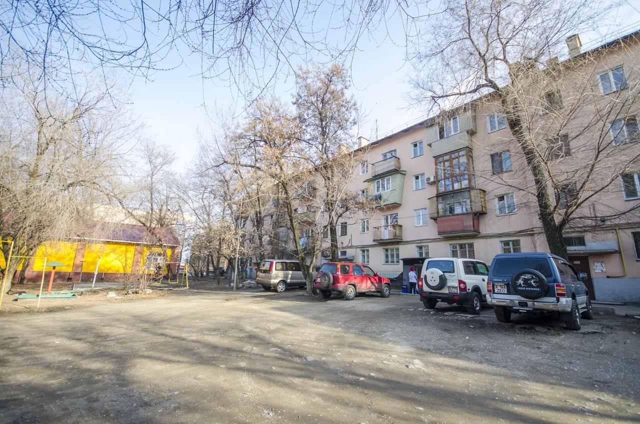 Ferienwohnung Золотой Квадрат Шевченко 75 Almaty Exterior foto